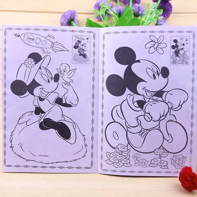 Libro para colorear de dibujos animados de Disney para niños y niñas 